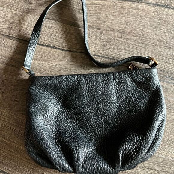 Marc Jacobs New York Crossbody Purse Handbag Black Leather Small Gold Hardware - Picture 5 of 10
